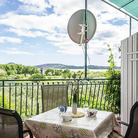 Sunset 아파트 보디체